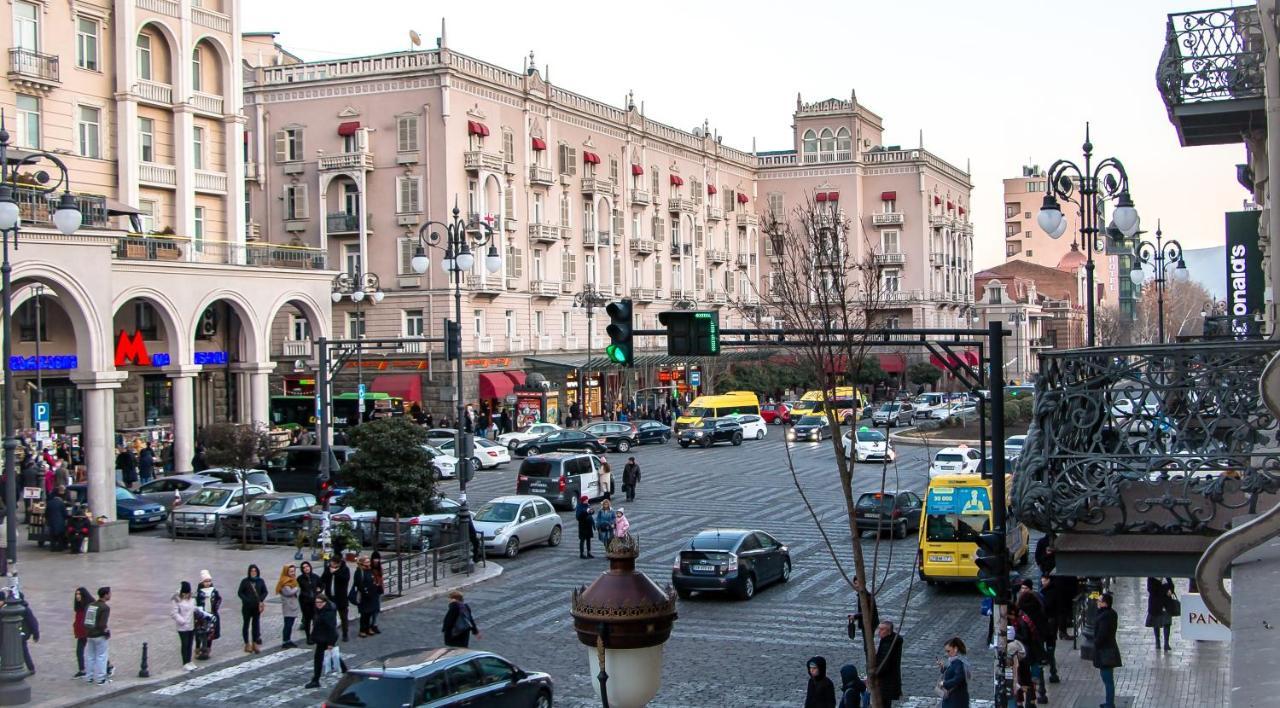 Paradise Hostel Tiflis Exterior foto
